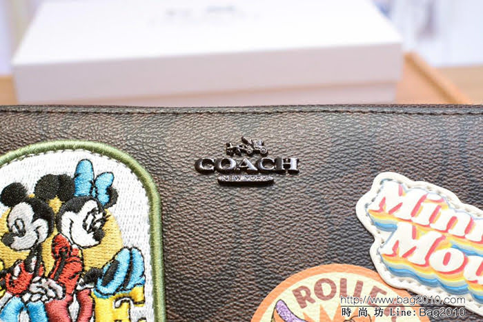 COACH蔻馳 2018專櫃新品 31350 迪士尼合作款 米奇女士長款錢包  Chz1378